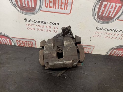 Супорт тормозной передний левый Peugeot 3008 II