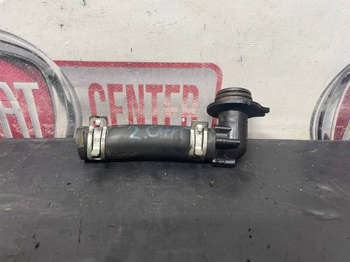 Фланець охолоджувальної рідини 2.0 HDI