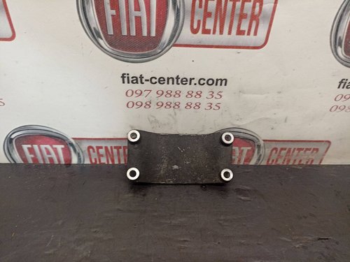 Кронштейн глушника 1.8 16V  FIAT Barchetta