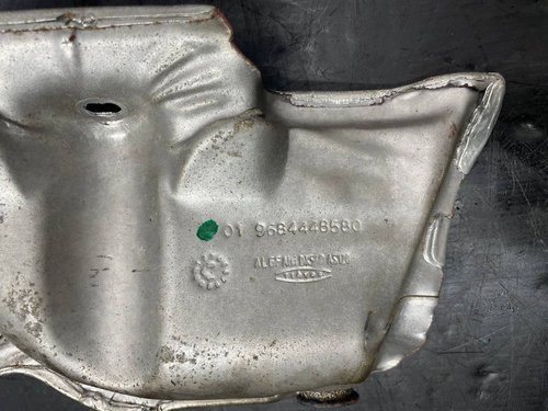 Теплозащита выпускного коллектора 2.0 HDi