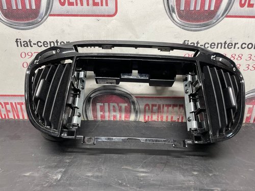 Дефлектор обдува салона