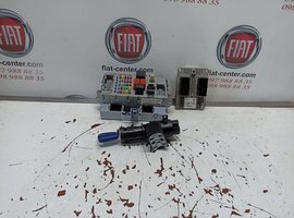 Комплект- Блок управления двигателем, блок предохранителей, блок BSI, замок зажигания с ключом 1,4