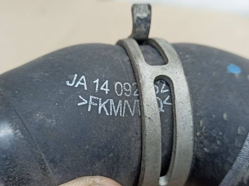 Патрубок системи рециркуляції відпрацьованих газів